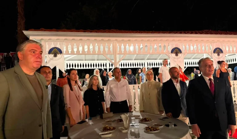 Atatürk’ün Termal’e Gelişinin 97. Yılına Özel Musiki Gecesi 1 Atatürk’ün Termal’e Gelişinin 97. Yılına Özel Musiki Gecesi