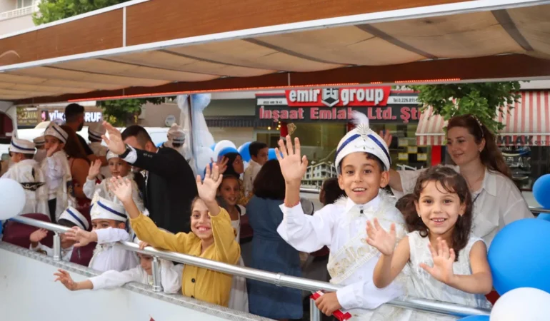 59 Çocuğun Sünnet Sevinci Şölenle Taçlanacak 1 59 Çocuğun Sünnet Sevinci Şölenle Taçlanacak