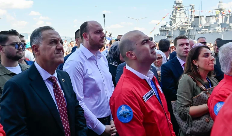 TEKNOFEST Mavi Vatan Gölcük’te Görkemli Törenle Açıldı: Yalova Valisi Dr. Ahmet Hamdi Usta da Katıldı 1 TEKNOFEST Mavi Vatan Gölcük’te Görkemli Törenle Açıldı: Yalova Valisi Dr. Ahmet Hamdi Usta da Katıldı