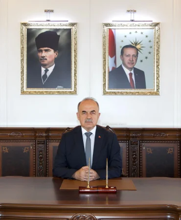 Vali Muammer Erol'dan 24 Temmuz Gazeteciler ve Basın Bayramı Mesajı 9 Vali Muammer Erol'dan 24 Temmuz Gazeteciler ve Basın Bayramı Mesajı
