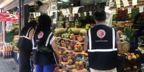 Yalova’da Temmuz Ayında Dev Denetim: 12 Binin Üzerinde Ürün İncelendi 11 Yalova’da Temmuz Ayında Dev Denetim: 12 Binin Üzerinde Ürün İncelendi