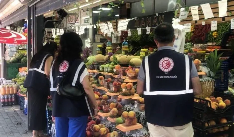 Yalova’da Temmuz Ayında Dev Denetim: 12 Binin Üzerinde Ürün İncelendi 1 Yalova’da Temmuz Ayında Dev Denetim: 12 Binin Üzerinde Ürün İncelendi