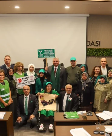 Yalova Belediye Meclisi’nde “Hayata Yeşil Işık Yak” Mesajı
